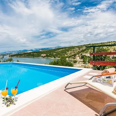 Seaside Family Friendly House With A Swimming Pool Krusevo, Novigrad - 21963 Holiday home *