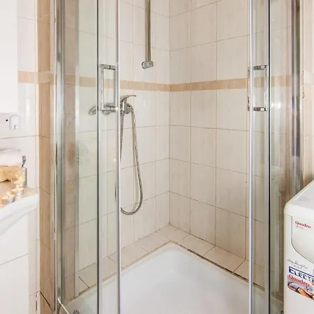 Seaside Family Friendly House With A Swimming Pool Krusevo, Novigrad - 21963 펜션 Basic
