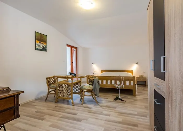 Seaside Family Friendly House With A Swimming Pool Krusevo, Novigrad - 21963